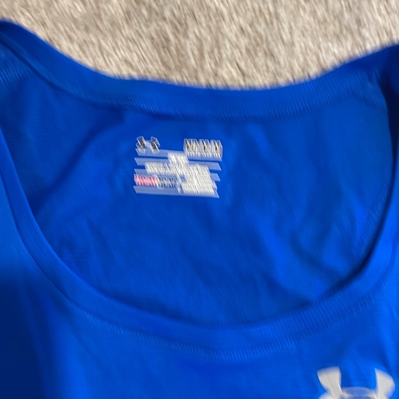 NWT Men’s under armor sleeveless shirt. - Picture 2 of 8